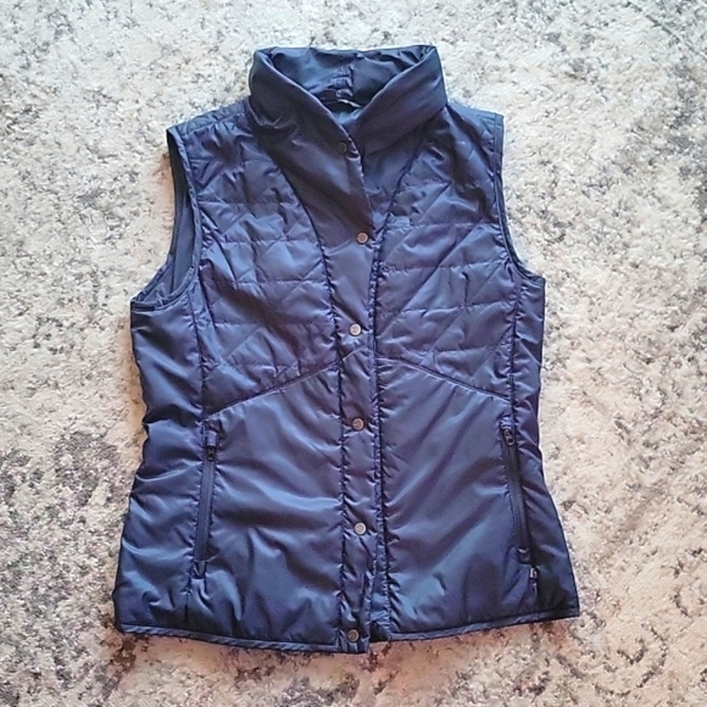Toad and Co navy "Airvoyant" snap closure puffer vest